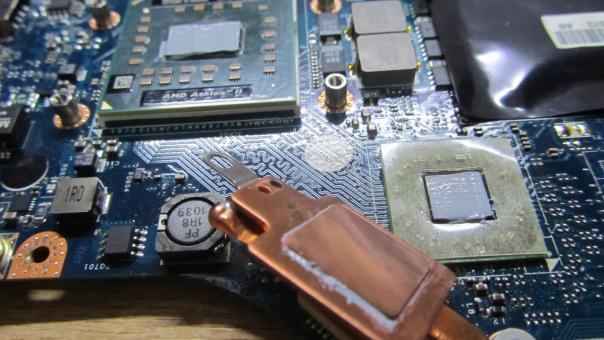 Ремонт ноутбука Lenovo G565 - нет инициализации!