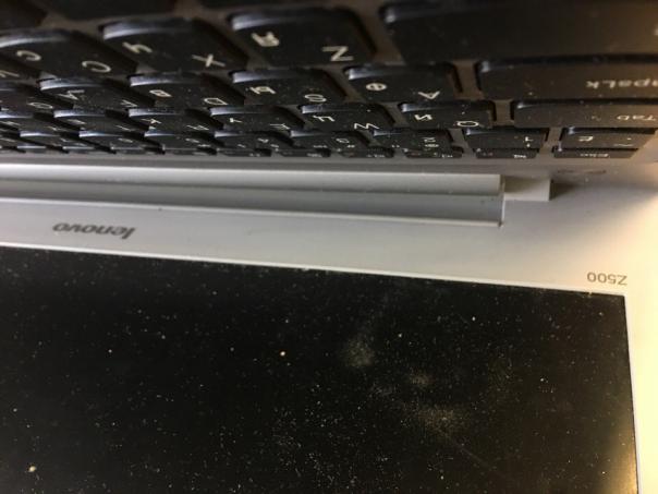 Lenovo Z500 - залитик невключайка 