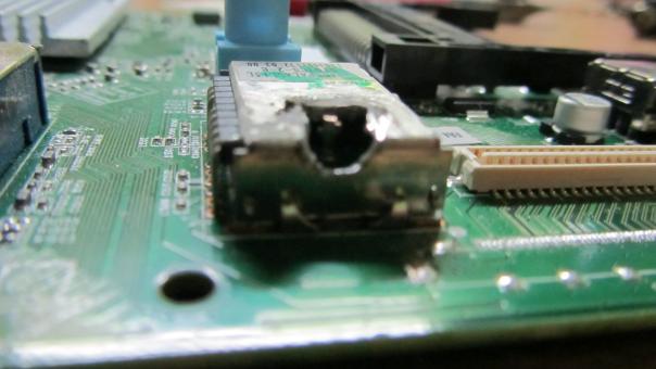 Ремонт телевизора Philips 20PHH4109/60 - восстановление разъема ТВ-тюнера