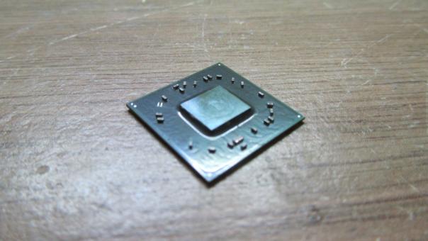 Asus K72D - замена северного моста Asus K72D - замена северного моста