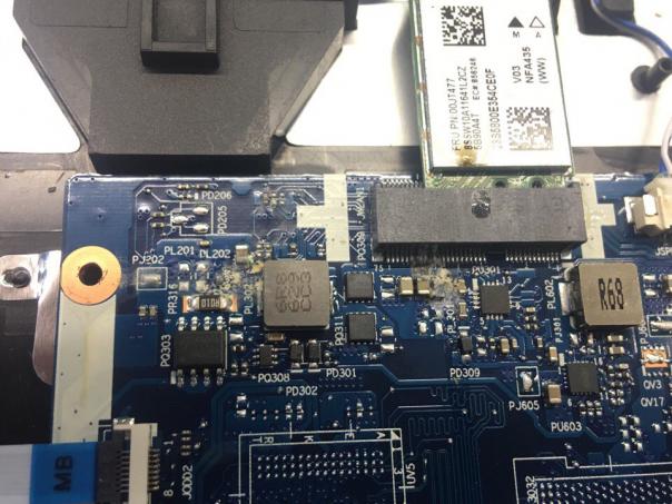 Lenovo ideapad 110-17acl ремонт залитика