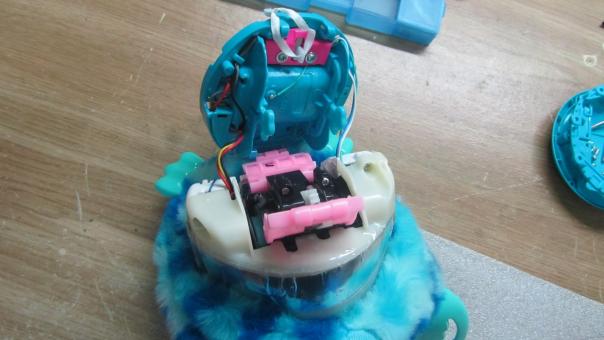 Ремонт детской игрушки Furby BOOM, не двигается и отключается! Ремонт детской игрушки Furby BOOM, не двигается и отключается!
