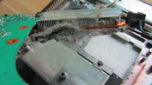 Ремонт ноутбука HP Compaq 615 - нет инициализации, черный экран!