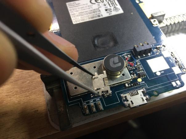 замена разъёма microUSB