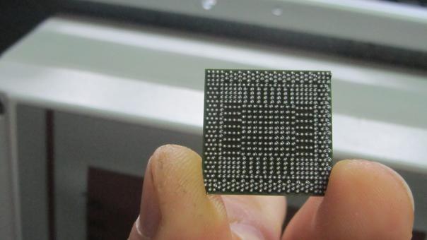 Ремонт Acer 5732Z замена видеочипа 216-0728018