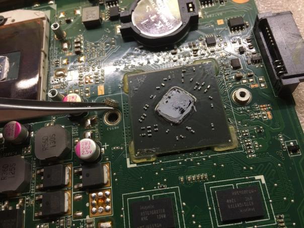 пайка оторванной стойка крепления радиатора