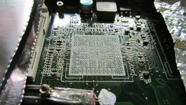 Asus K72D - замена северного моста Asus K72D - замена северного моста